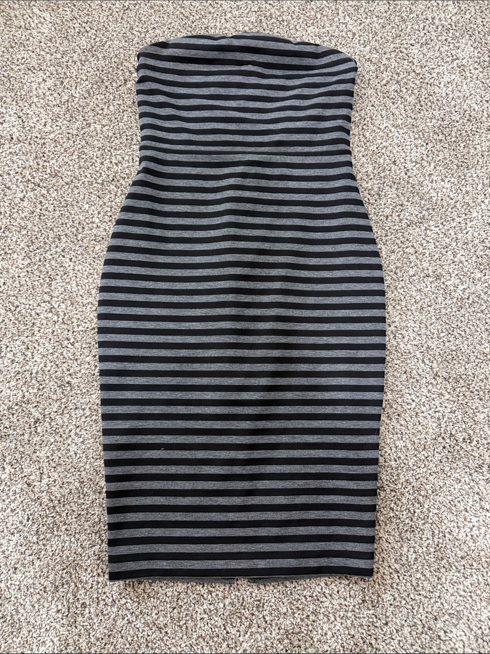 Express Strapless Black and Gray Striped Bodycon Dress Size 6